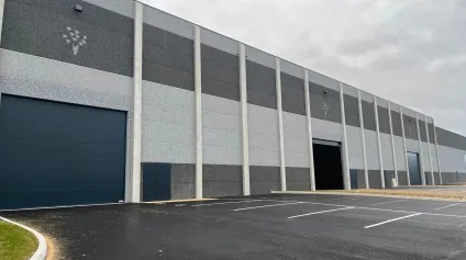 A LOUER - LOCAUX D'ACTIVITÉS NEUFS - 2 100 m2 - LAON - Offre immobilière - Arthur Loyd