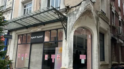 LOCAUX COMMERCIAUX - Offre immobilière - Arthur Loyd