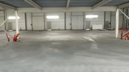 LOCAL D'ACTIVITE - ENTREPOT à LOUER de 363 m² - Offre immobilière - Arthur Loyd