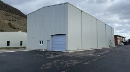 LOCAL D'ACTIVITE - ENTREPOT à LOUER de 490 m² - Offre immobilière - Arthur Loyd