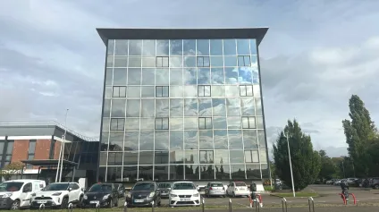 BUREAUX à LOUER de 1933 m² - Offre immobilière - Arthur Loyd