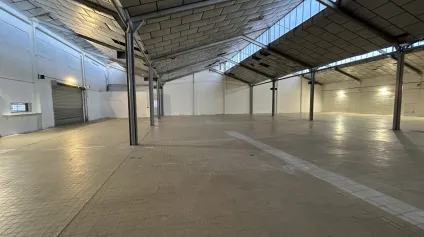 Locaux d'activités à louer Perpignan - Offre immobilière - Arthur Loyd