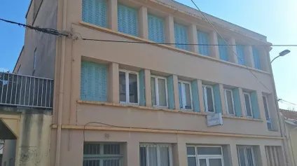 Immeuble de bureaux à vendre à Valence centre avec ascenseur et cave - Offre immobilière - Arthur Loyd