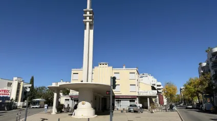 À LOUER  LOCAL COMMERCIAL DE 214 M²  AVENUE VICTOR HUGO  VALENCE - Offre immobilière - Arthur Loyd
