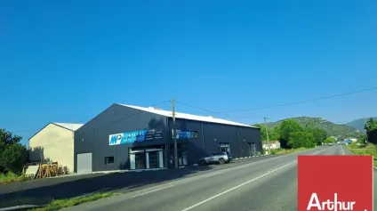 LORIOL SUR DROME, Proche échangeur A7, à louer Local Commercial ou d'activité de 418 m2 environ divisible à partir de 166 m2. - Offre immobilière - Arthur Loyd