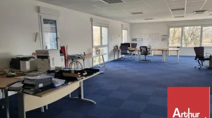 A louer bureaux à Montélimar - Offre immobilière - Arthur Loyd