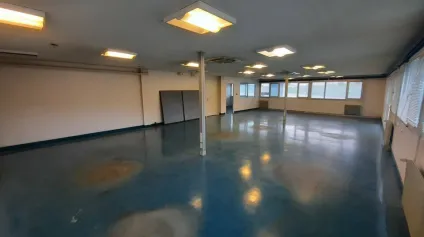 A LOUER ROMAGNAT BUREAUX 130M² - Offre immobilière - Arthur Loyd