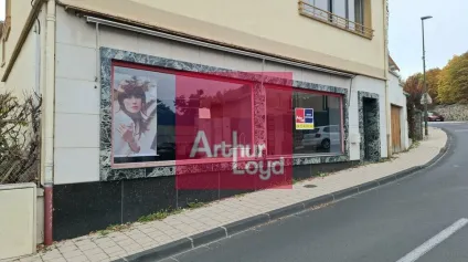 LOCAL COMMERCIAL A LOUER 127 m² CHAMALIERES - Offre immobilière - Arthur Loyd