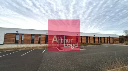 CHATEL GUYON A LOUER BUREAUX - BATIMENT INDEPENDANT- 414M² - Offre immobilière - Arthur Loyd