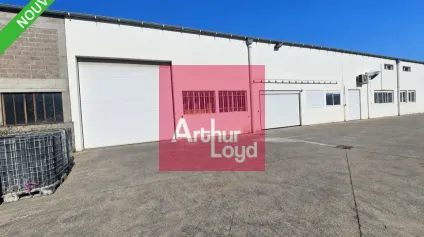 CLERMONT-FERRAND ZI BREZET À LOUER LOCAL ACTIVITÉ 1095 M² - COUR PRIVATIVE - Offre immobilière - Arthur Loyd