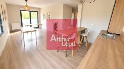 RIOM A LOUER BUREAUX 65M² + Balcon - Offre immobilière - Arthur Loyd
