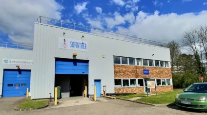 LOCAL D'ACTIVITE - ENTREPOT à LOUER de 859 m² - Offre immobilière - Arthur Loyd