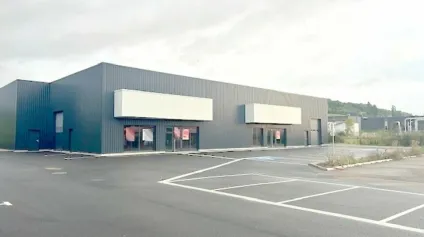 LOCAL COMMERCIAL à LOUER de 1240 m² - Offre immobilière - Arthur Loyd