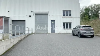 LOCAL D'ACTIVITE - ENTREPOT à LOUER de 1449 m² - Offre immobilière - Arthur Loyd