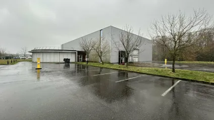 LOCAL D'ACTIVITE - ENTREPOT à VENDRE de 1268 m² - Offre immobilière - Arthur Loyd