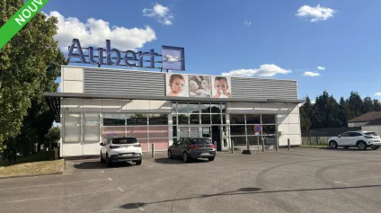 LOCAL COMMERCIAL à LOUER de 985 m² - Offre immobilière - Arthur Loyd