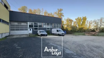 Hangar 375m2 avec mezzanine 75m2 à louer  axe passant, Brive-la-Gaillarde - Offre immobilière - Arthur Loyd