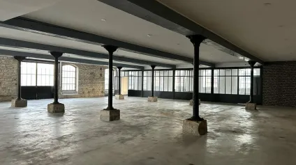 Tournus Zone d'activité en pleine essor - Local d'activité 1 000 m² à louer - Offre immobilière - Arthur Loyd
