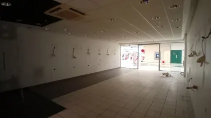 Chalon sur Saône Nord Galerie Commerciale - Local commercial 85 m² à louer - Offre immobilière - Arthur Loyd
