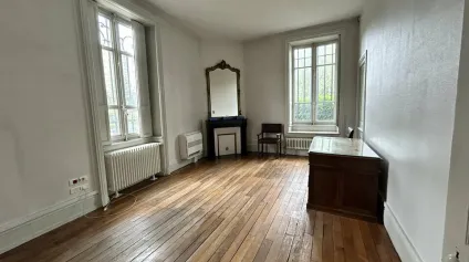 Chalon sur Saône Centre-ville - Bureaux 135 m² à louer - Immeuble Haussmannien - Offre immobilière - Arthur Loyd