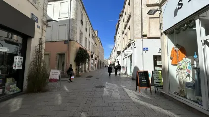 Chalon sur Saône Cur de ville - Local commercial 35 m² à céder - Offre immobilière - Arthur Loyd