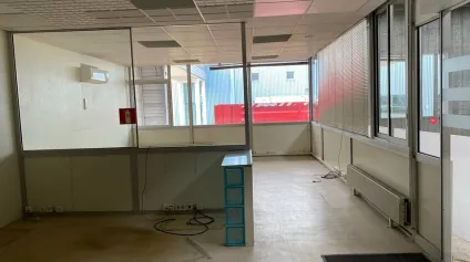 Chalon sur Saône Nord - Axe passant - Bureaux 200 m² à louer - Offre immobilière - Arthur Loyd