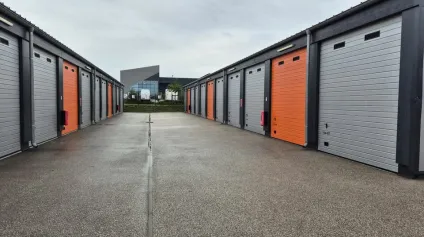 Box de stockage sécurisé - LONGVIC - Offre immobilière - Arthur Loyd