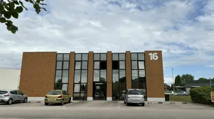BUREAUX - A LOUER - CAP VERT - Offre immobilière - Arthur Loyd
