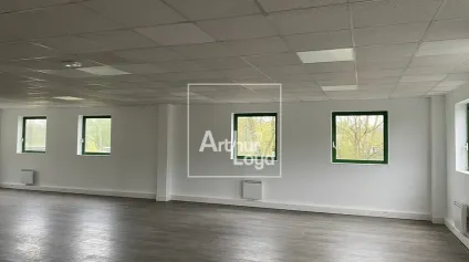 Bureaux à louer VIRY CHATILLON - Offre immobilière - Arthur Loyd