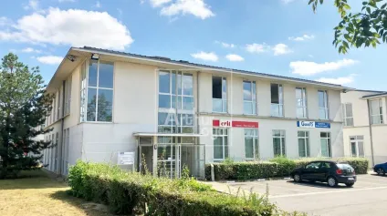 Vente investisseur - petit immeuble de bureaux SÉNART - Offre immobilière - Arthur Loyd