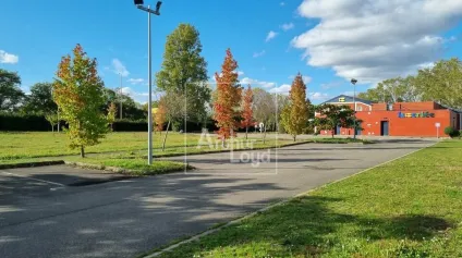 Terrain commercial à vendre - LISSES - Offre immobilière - Arthur Loyd