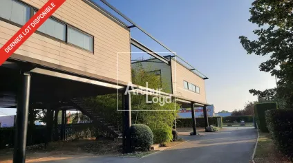 Bureaux à louer - petite surface dans un bâtiment récent sur pilotis - Offre immobilière - Arthur Loyd