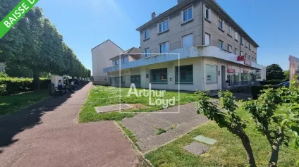 Belle surface d'angle sur Axe Passant - Offre immobilière - Arthur Loyd