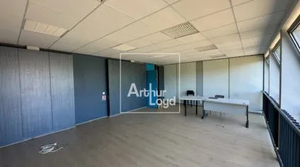 BUREAUX - AVON - FONTAINEBLEAU - RARE SUR SECTEUR - Offre immobilière - Arthur Loyd