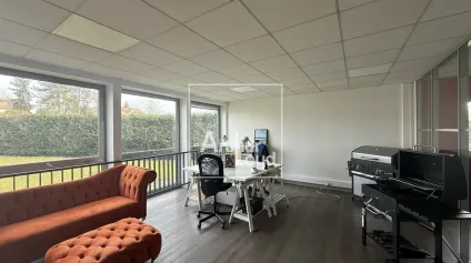 BUREAUX - AVON - FONTAINEBLEAU - RARE SUR SECTEUR - Offre immobilière - Arthur Loyd