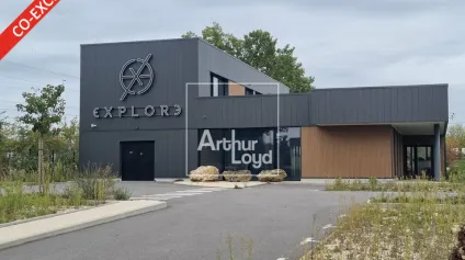  LOCAL COMMERCIAL RECENT AVEC BELLE VISIBILITÉ - Offre immobilière - Arthur Loyd