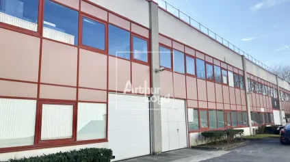 Cellules d'activités à louer - Savigny-le-Temple - Offre immobilière - Arthur Loyd