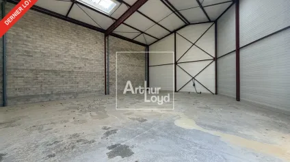 LOCAUX NEUFS - CELLULE ARTISANALE - RARE SUR SECTEUR - Offre immobilière - Arthur Loyd