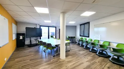 BUREAUX A LOUER DE 155M² AU FUTUROSCOPE - POITIERS NORD - Offre immobilière - Arthur Loyd