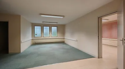 A LOUER BUREAUX DE 125M² CHAUVIGNY ZONE DU PEURON - Offre immobilière - Arthur Loyd