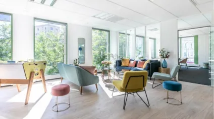 Bureaux lumineux de 18 m² et plus - Centre-ville de Poitiers - Rue Victor Hugo - Offre immobilière - Arthur Loyd