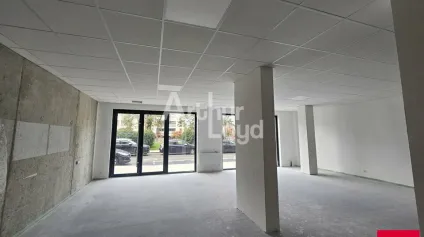 AVRILLE LOCAL COMMERCIAL DE 100 M² A LOUER - Offre immobilière - Arthur Loyd
