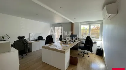 ZA LE PLESSIS GRAMMOIRE LOCAL D'ACTIVITÉ 530 M² A VENDRE - Offre immobilière - Arthur Loyd