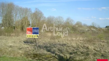 DEOLS PROCHE SORTIE A20 - TERRAIN DE 1250 M² CONSTRUCTIBLE A VENDRE - Offre immobilière - Arthur Loyd