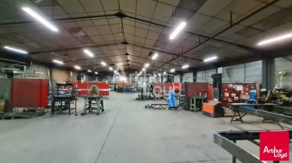 ARDENTES - A VENDRE - SITE INDUSTRIEL 4 560m² - Offre immobilière - Arthur Loyd