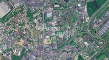 BLOIS - VENTE 2 TERRAINS DE 4 155 M² ET 1 921 M² - ACCÈS A10 A 5 MN - Offre immobilière - Arthur Loyd