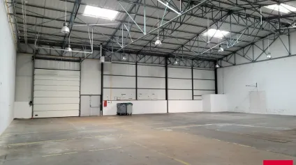 Location local activité Le Mans Nord 1260m² <br /> - Offre immobilière - Arthur Loyd