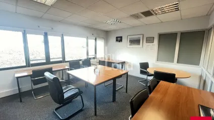 RENNES - BUREAUX A VENDRE - 210 M² - Offre immobilière - Arthur Loyd