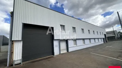 ECOPOLE SUD EST - LOCAL D'ACTIVITE INDEPENDANT A VENDRE - Offre immobilière - Arthur Loyd