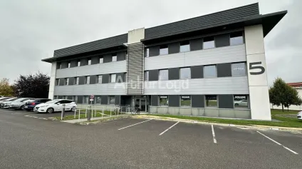 Plateau de bureaux d'environ 356 m2 divisible - REIMS CROIX BANDLIN - Offre immobilière - Arthur Loyd